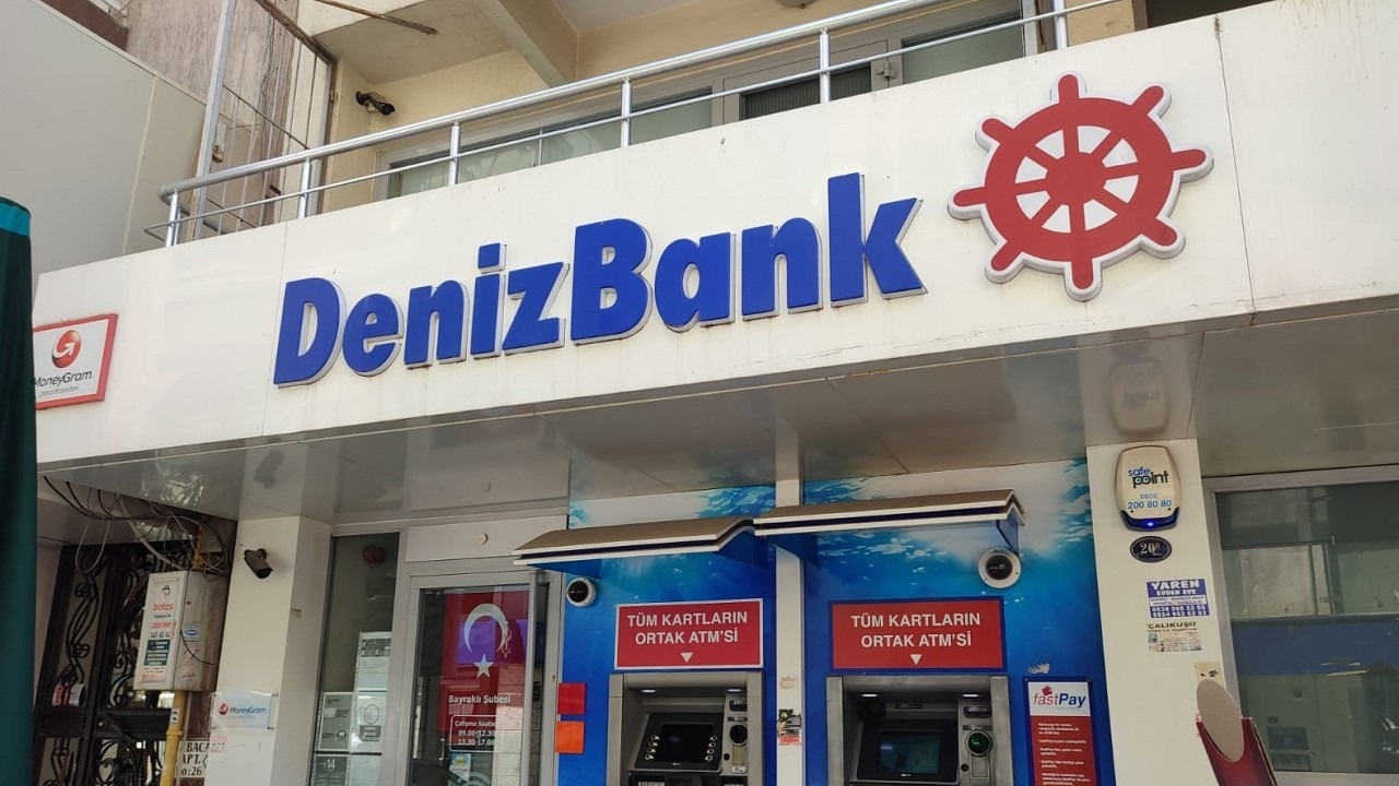 Denizbank ATM’lerinde Yeni Menü: “Anında Onaylı Nakit” Butonu Aktif Edildi!